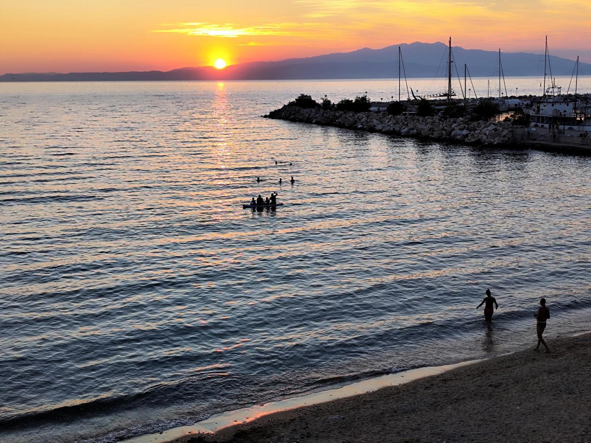 Beachfront Apartment Thassos Skála Kallirákhis Eksteriør billede